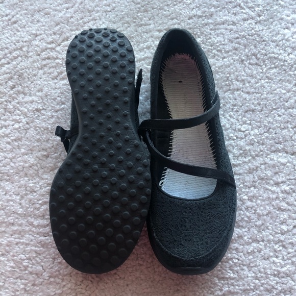 Skechers Shoes - Sketchers Shoes